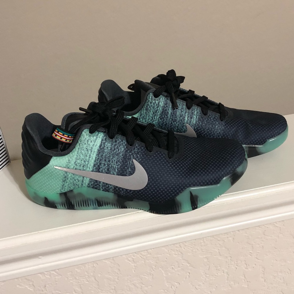 Nike Kobe XI AS shoes